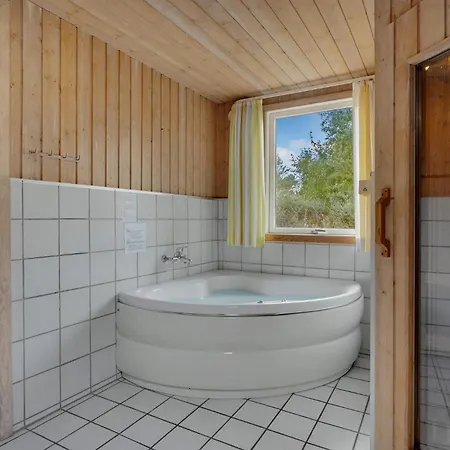 Holiday home Stunning In Romo With Sauna Bolilmark